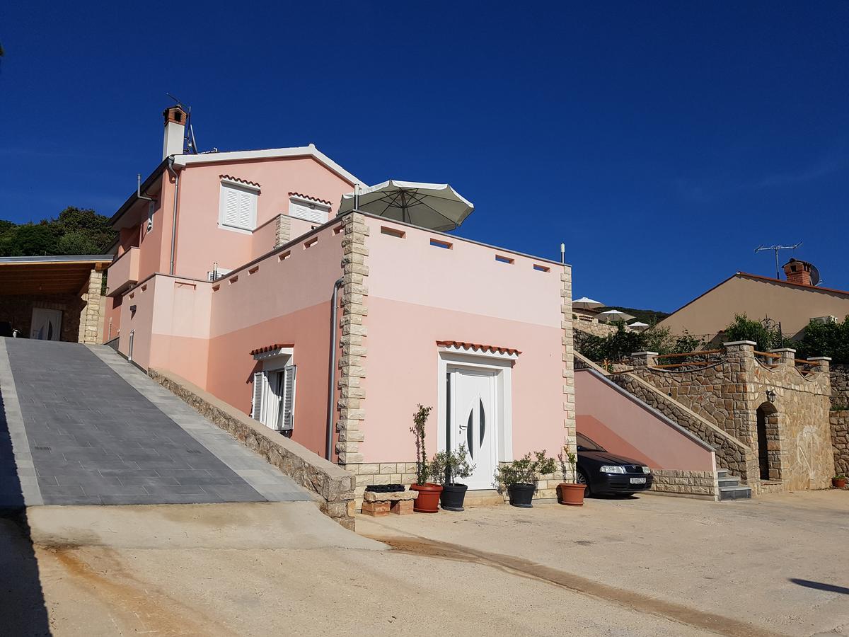 Apartmani Ivana * Cres