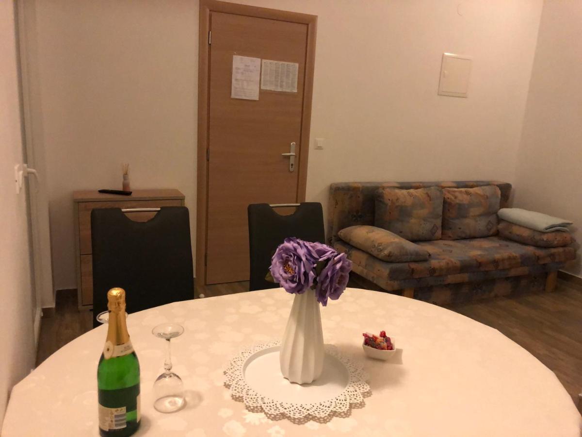 Apartmani Ivana *